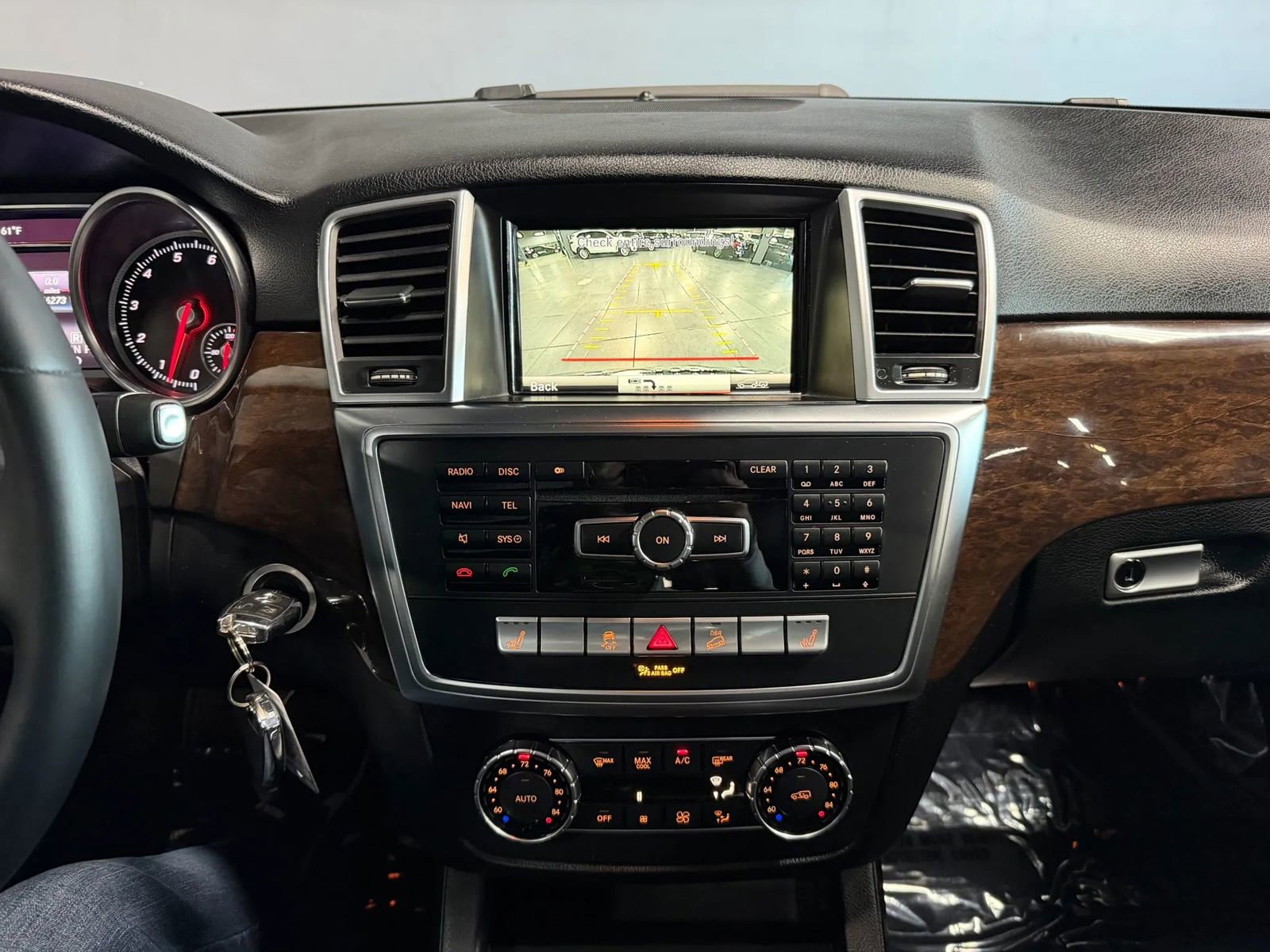 Used 2014 Mercedes-Benz ML 350 4MATIC image 12