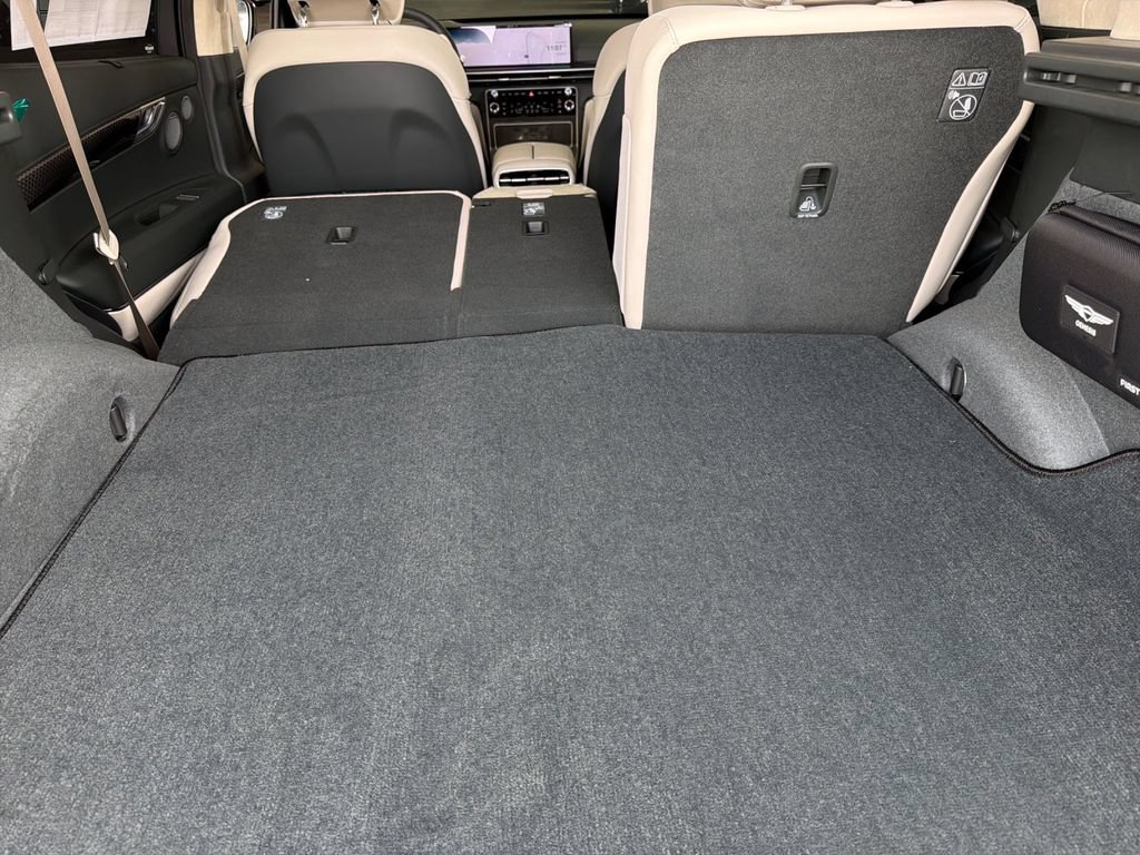 New 2026 Genesis GV80 3.5T e-SC AWD/4WD image 15