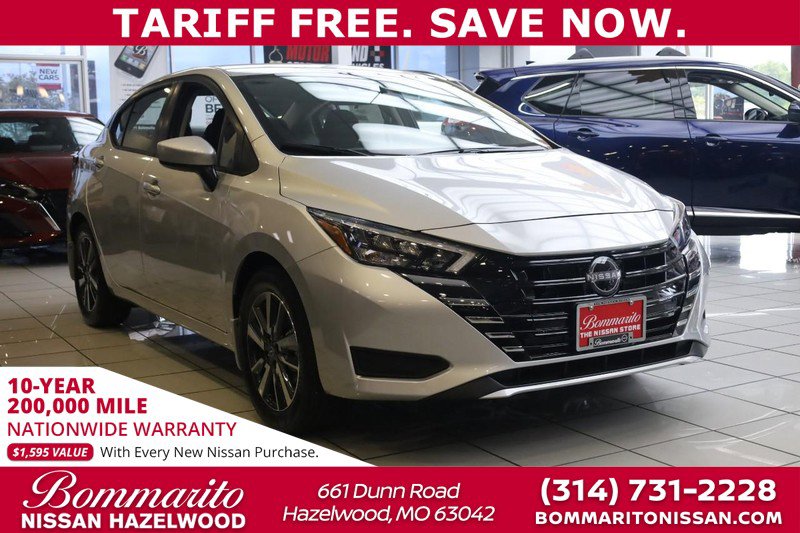 New 2025 Nissan Versa SV w/ Trunk Package