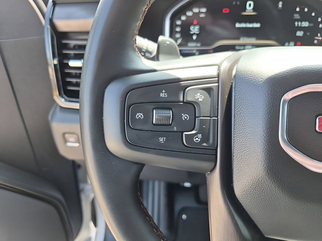 Used 2025 GMC Sierra 1500 AT4 w/ AT4 Premium Package AWD/4WD image 36