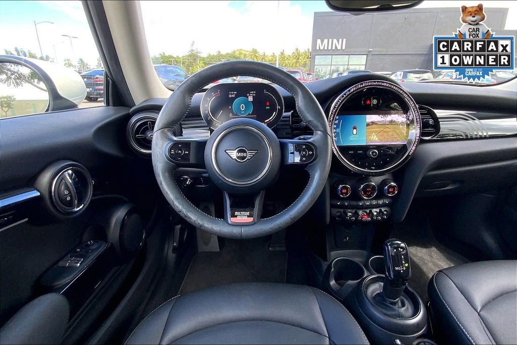 Certified 2023 MINI Cooper 2-Door Hardtop w/ Multitone Edition image 5