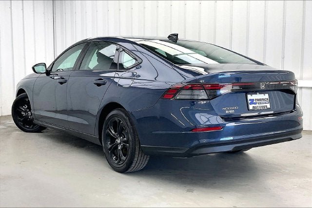 Certified 2025 Honda Accord SE image 11