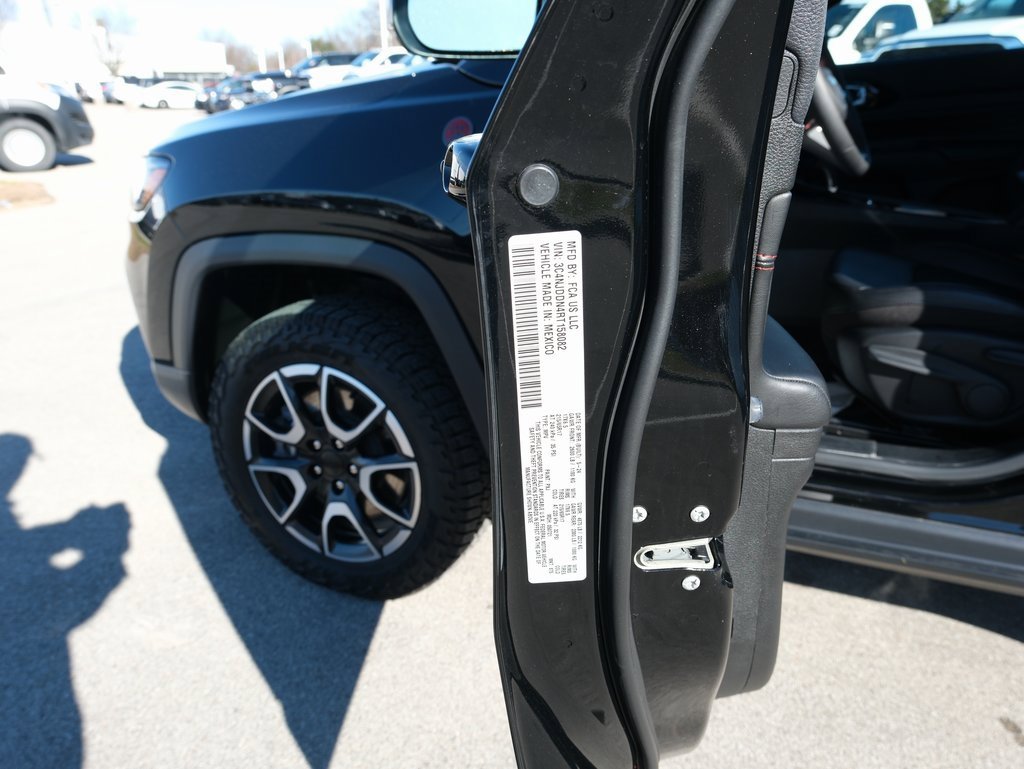 Used 2024 Jeep Compass Trailhawk image 35