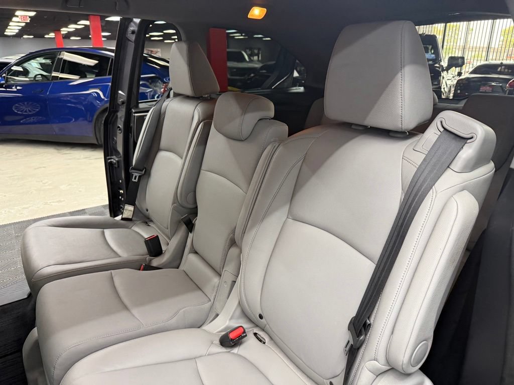 Used 2018 Honda Odyssey Elite image 39