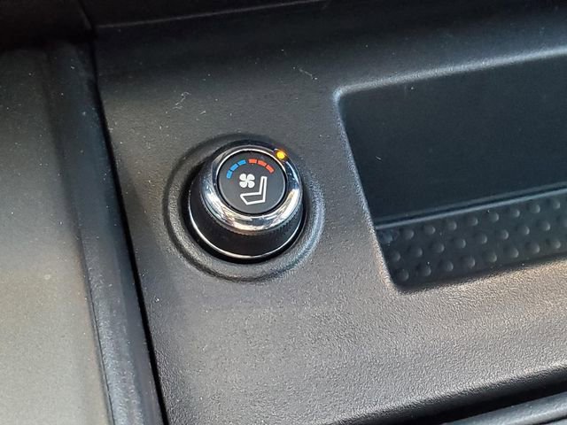 Used 2024 Nissan Titan Platinum Reserve w/ Moonroof Package image 21