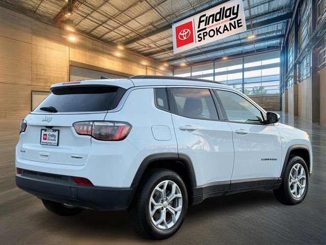 Used 2024 Jeep Compass Latitude image 5