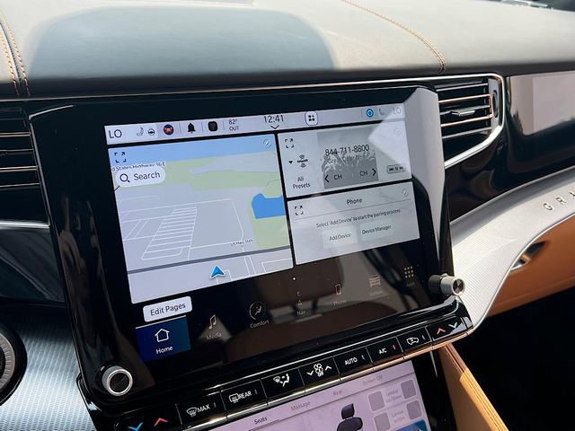 New 2023 Jeep Grand Wagoneer Series III image 23