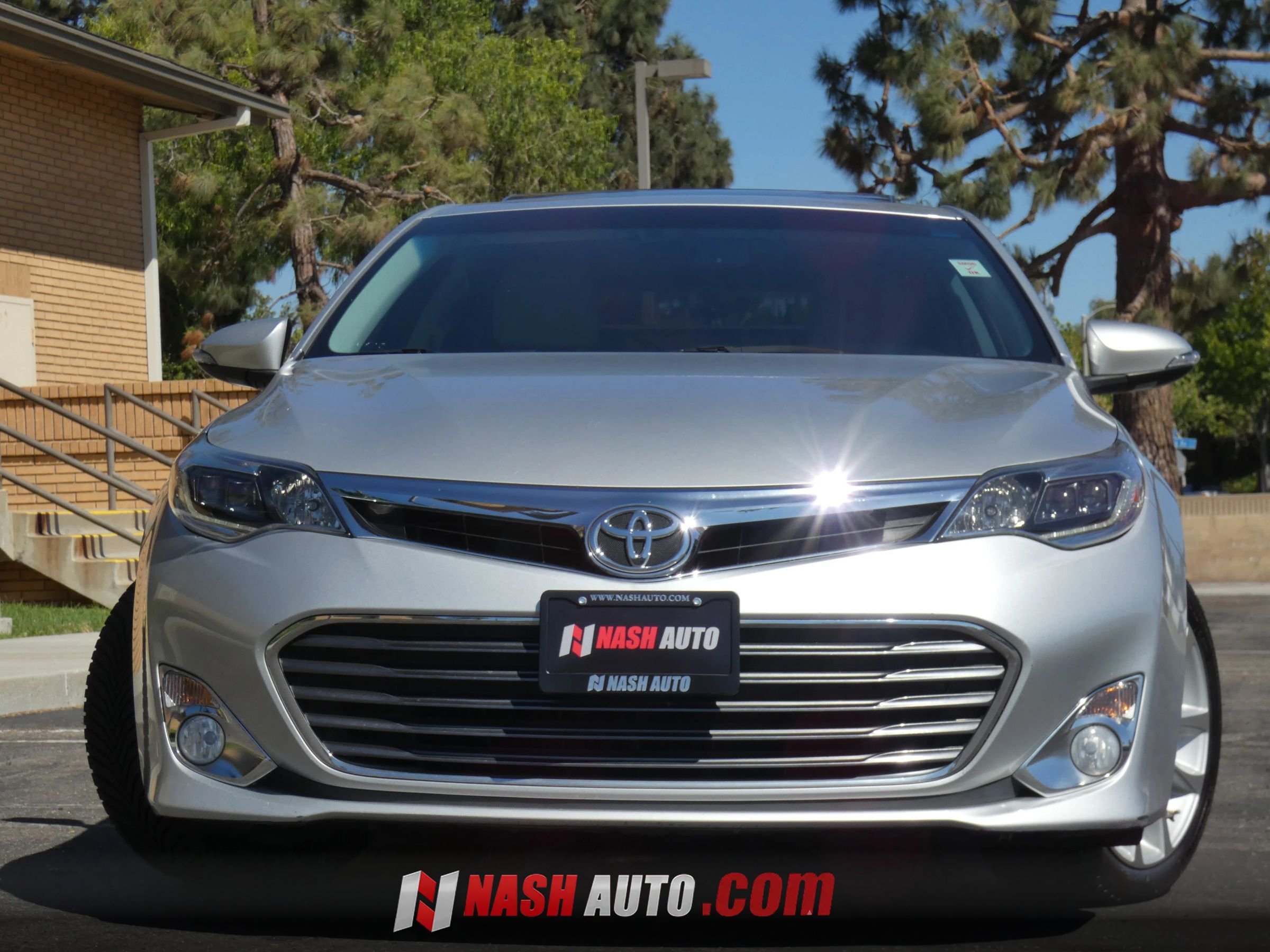 Used 2014 Toyota Avalon Limited FWD image 15
