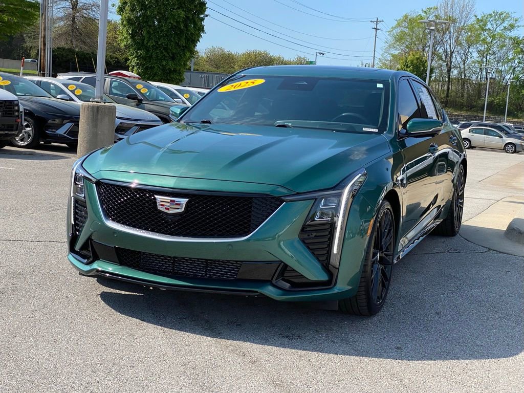 Used 2025 Cadillac CT5 Sport image 3