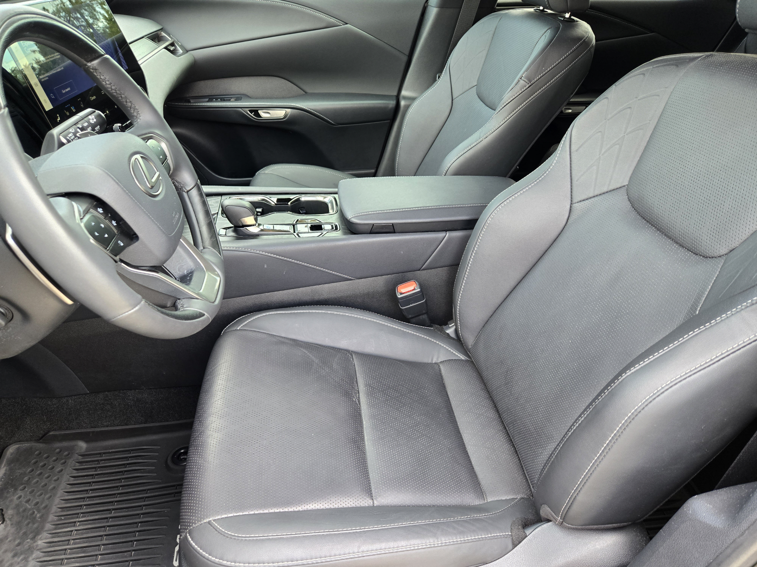 Certified 2025 Lexus RX 350 Premium Plus w/ Convenience Package FWD image 9