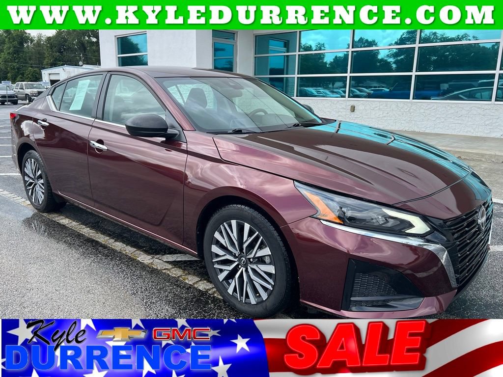 Used 2025 Nissan Altima 2.5 SV FWD video 1
