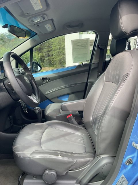 Used 2014 Chevrolet Spark LT FWD image 13