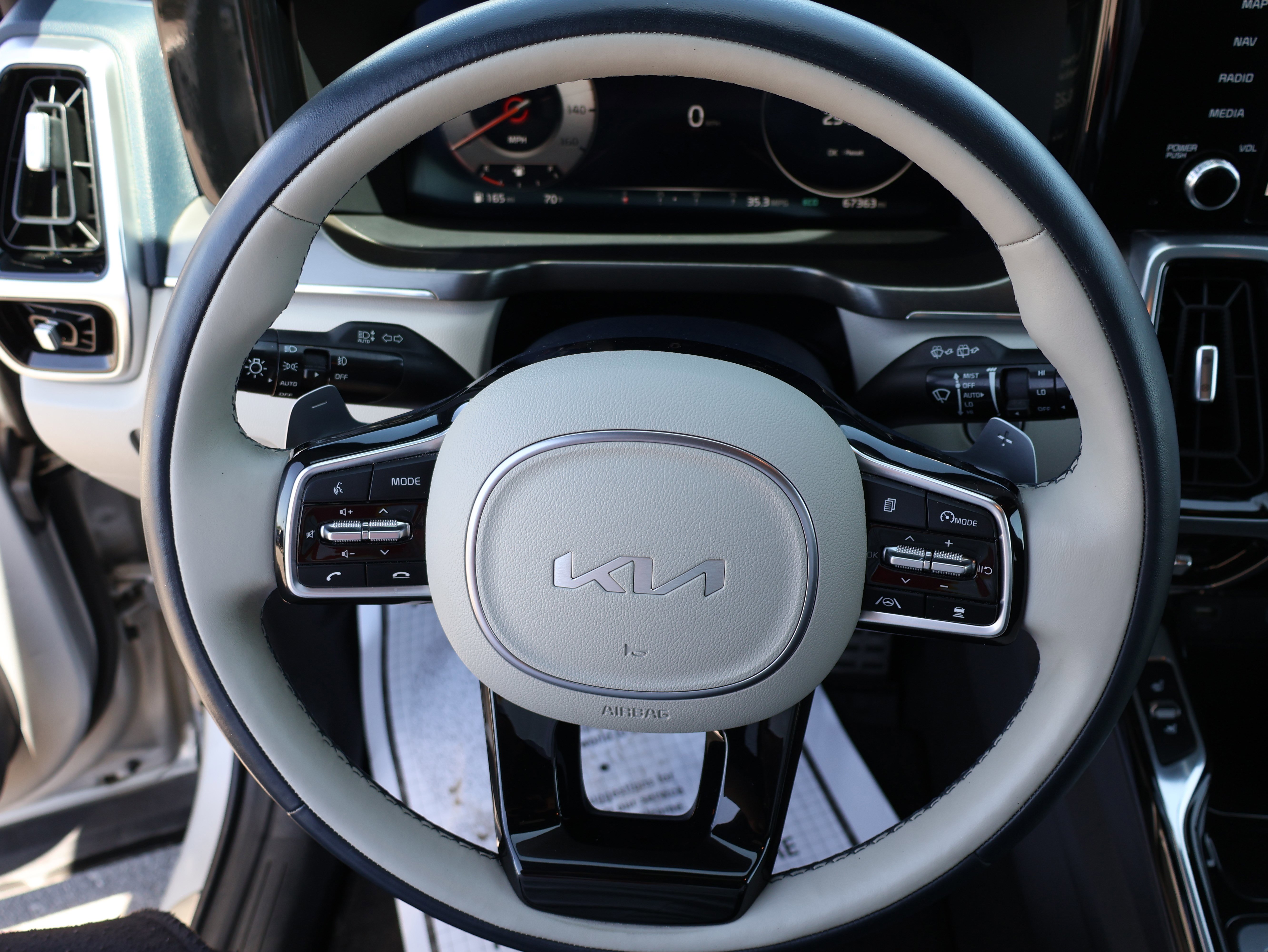 Used 2023 Kia Sorento SX Prestige AWD/4WD image 38