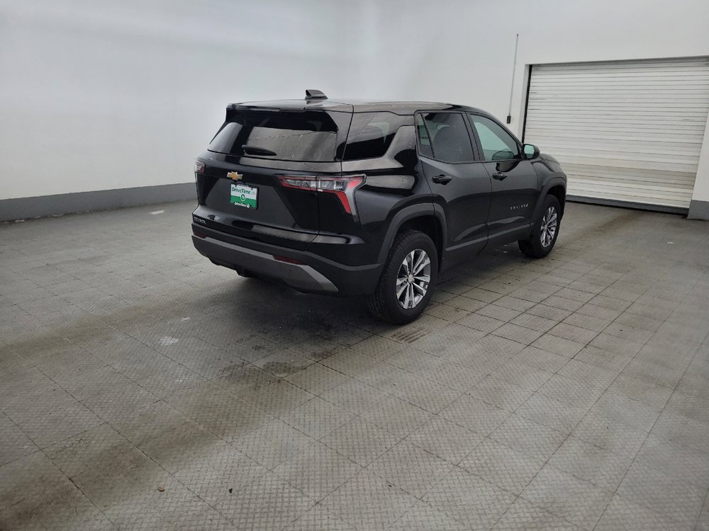 Used 2025 Chevrolet Equinox LT FWD image 9