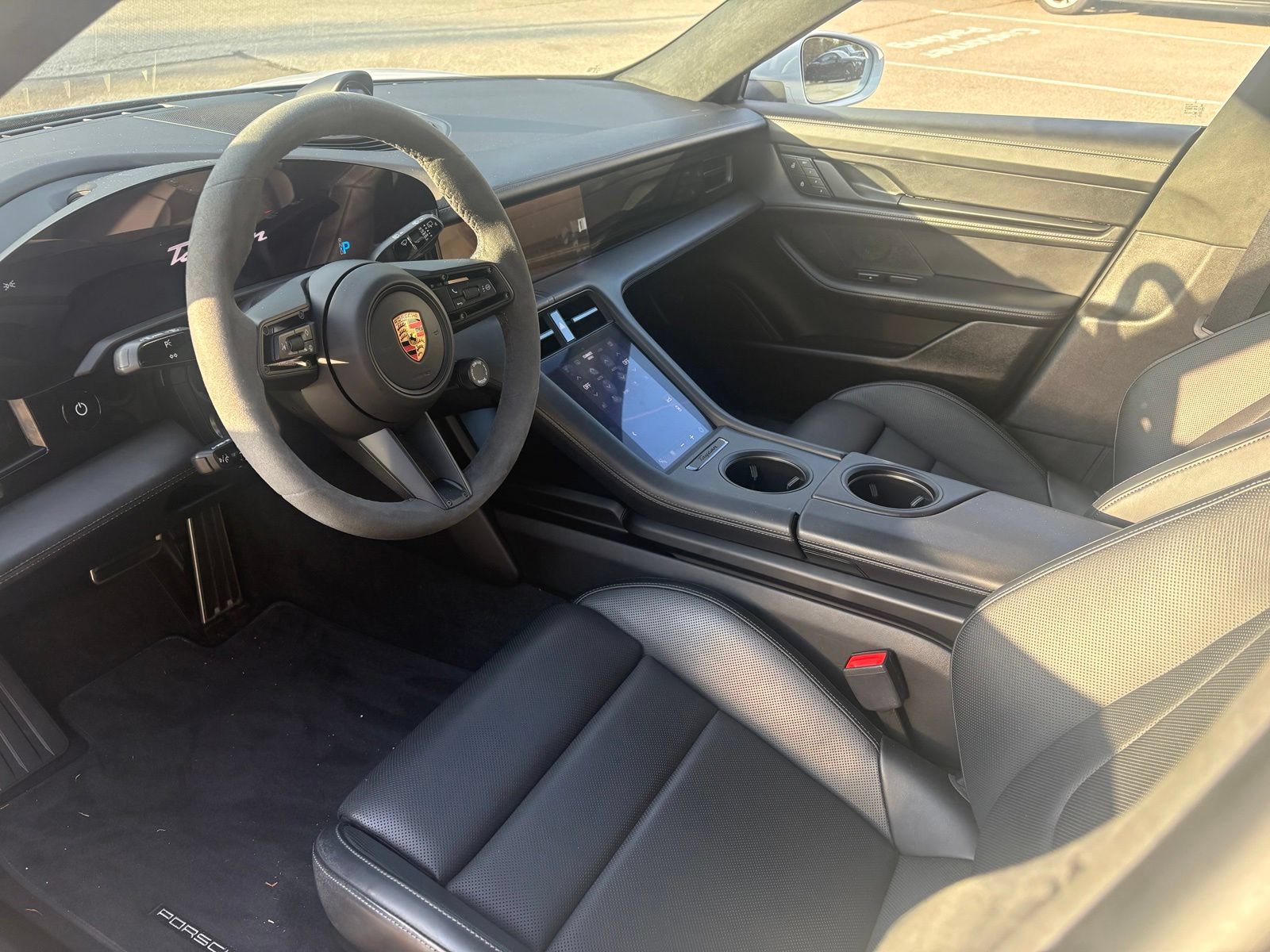 Used 2024 Porsche Taycan GTS AWD/4WD image 7