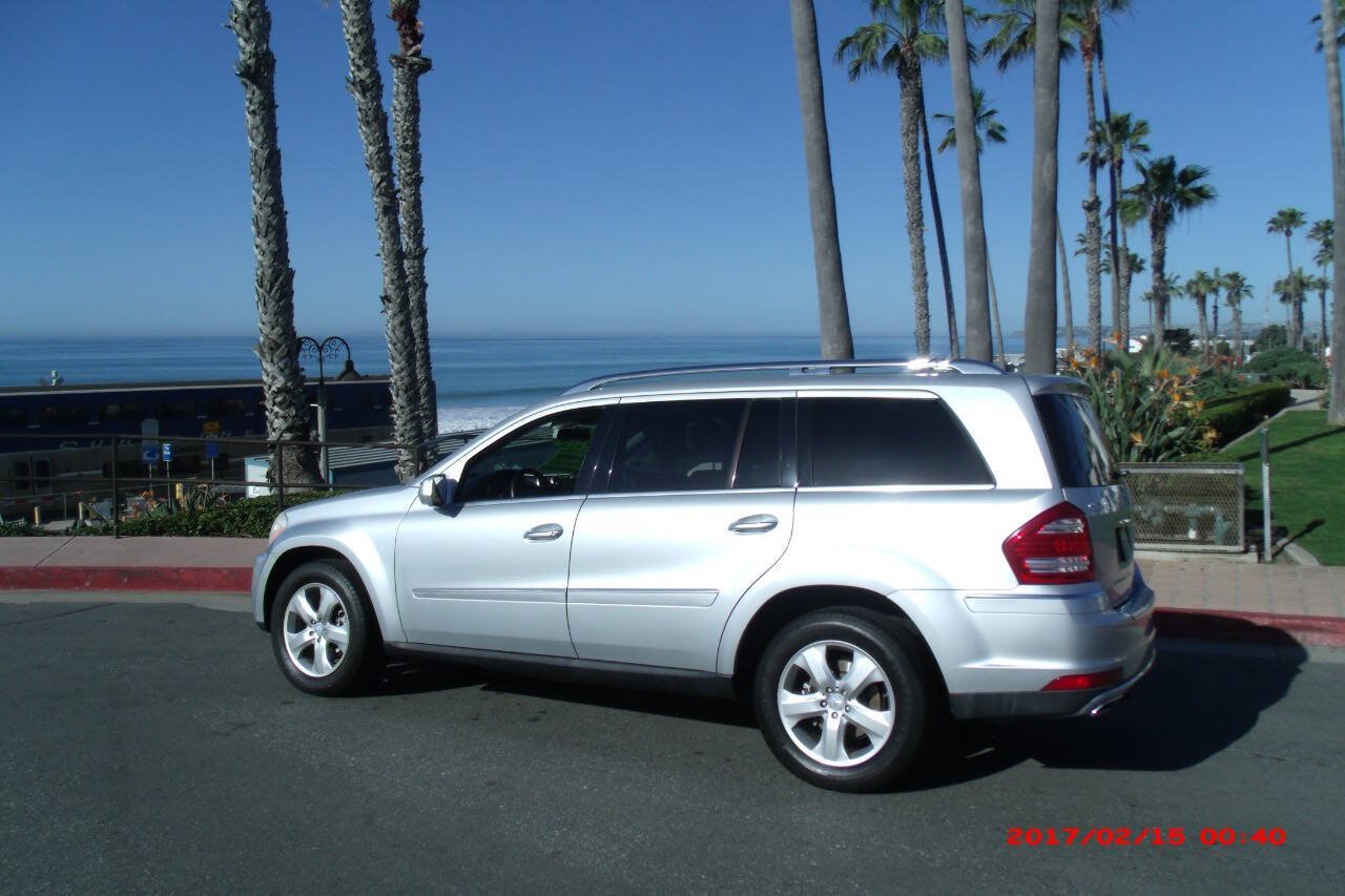 Used 2010 Mercedes-Benz GL 450 4MATIC image 6
