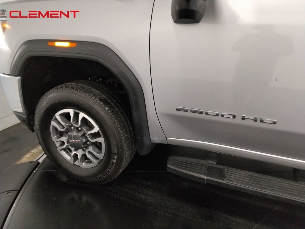 Used 2022 GMC Sierra 2500 SLT w/ SLT Convenience Package image 38