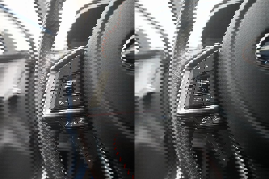 Used 2022 Subaru Crosstrek 2.5i Limited image 17