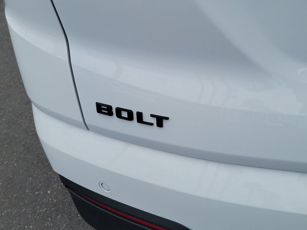 Used 2027 Chevrolet Bolt LT w/ Comfort Package FWD image 21