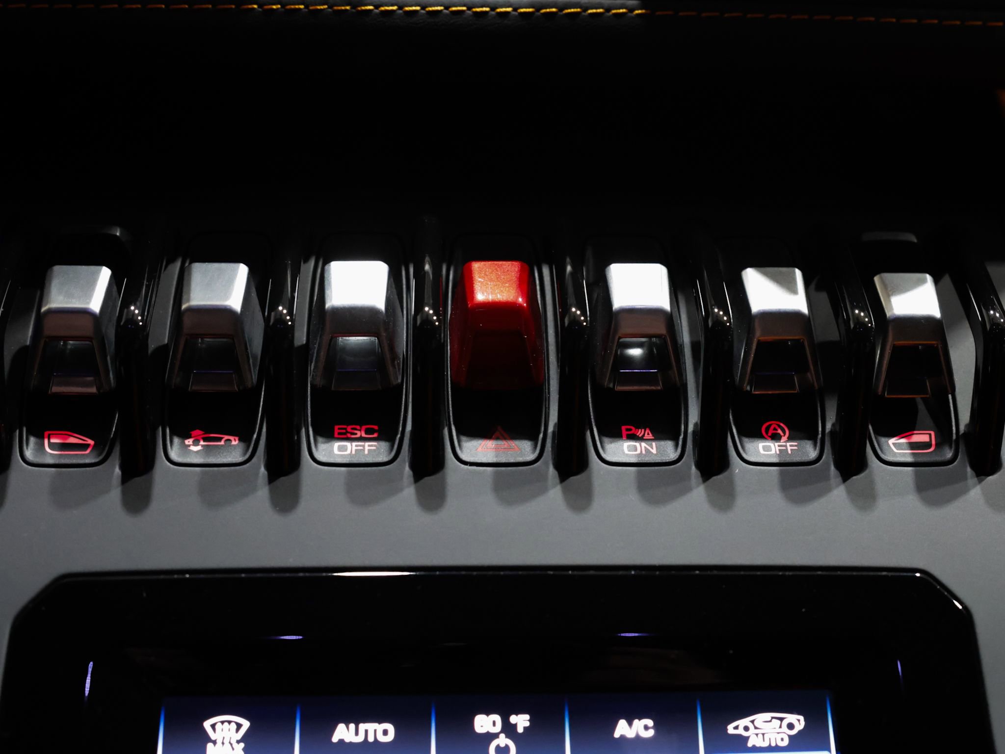 Used 2020 Lamborghini Huracan EVO image 26