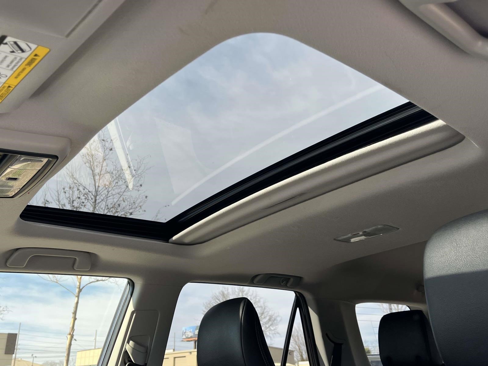Used 2022 Toyota 4Runner SR5 Premium w/ Moonroof Package RWD image 14