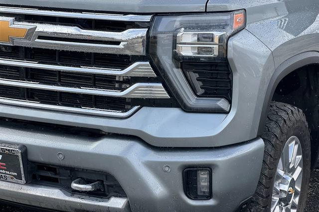 Used 2024 Chevrolet Silverado 3500 High Country w/ High Country Premium Package AWD/4WD image 51