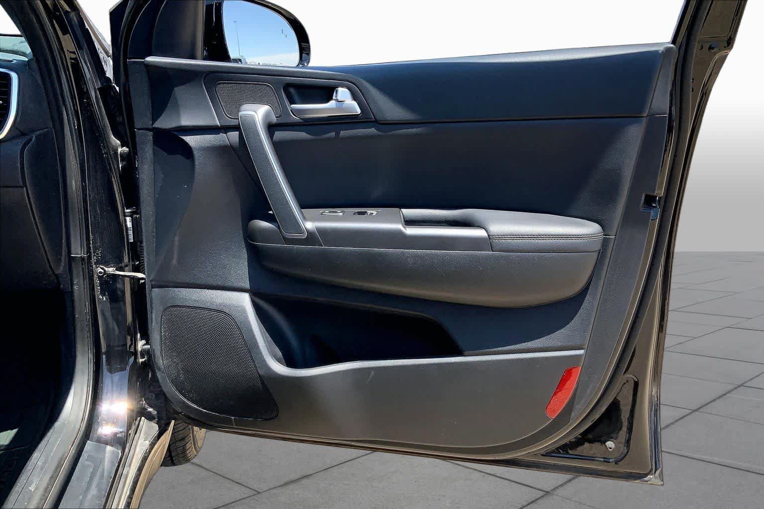 Certified 2021 Kia Sportage S FWD image 22