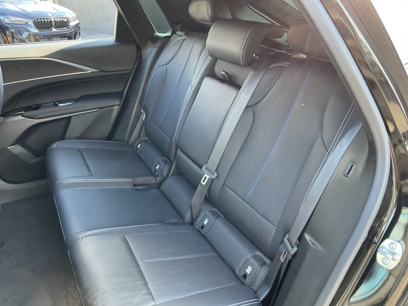 Used 2024 Cadillac Lyriq Sport AWD/4WD image 19