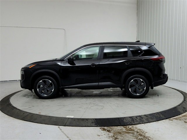 New 2025 Nissan Rogue SV image 4