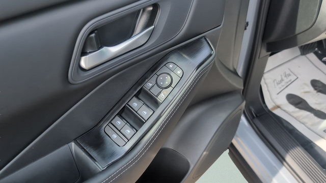 New 2026 Nissan Rogue SV AWD/4WD image 11