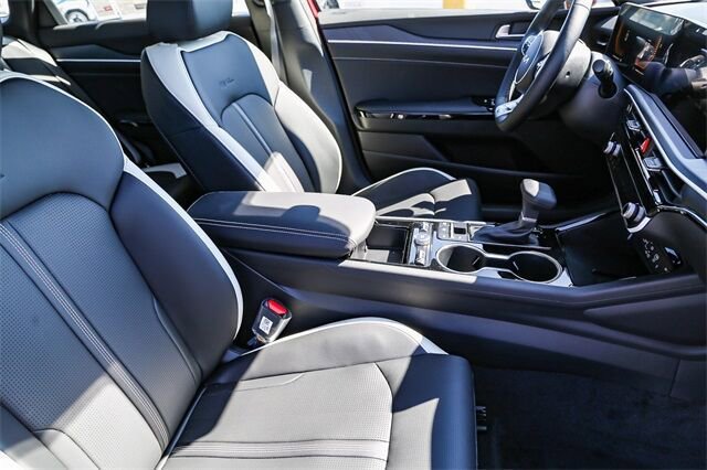 New 2026 Kia K5 GT-Line image 11