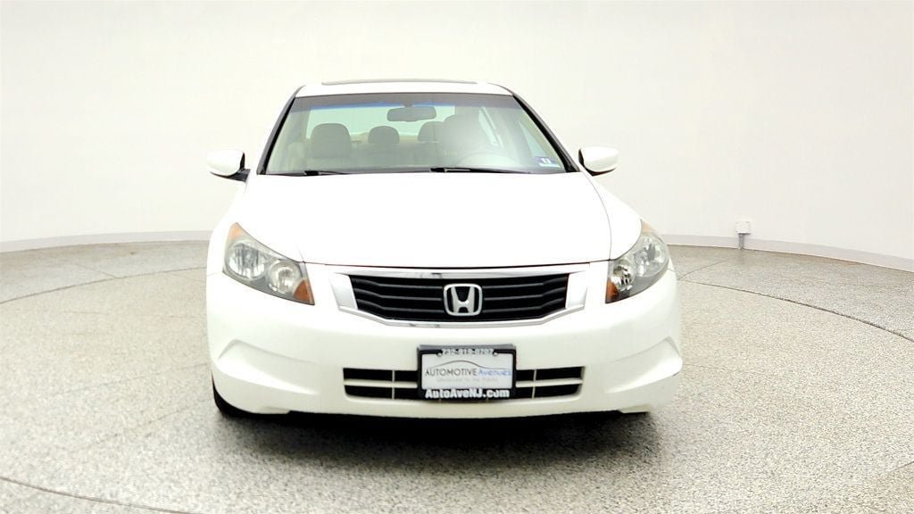 Used 2010 Honda Accord EX-L image 2