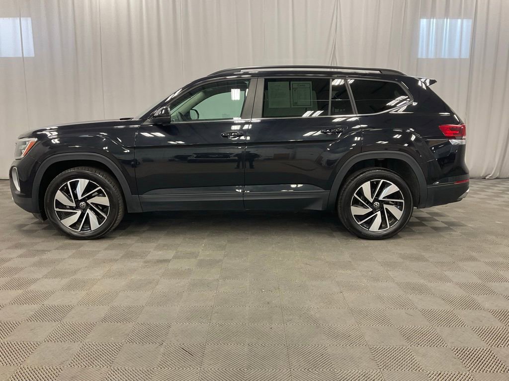Used 2024 Volkswagen Atlas SE image 8
