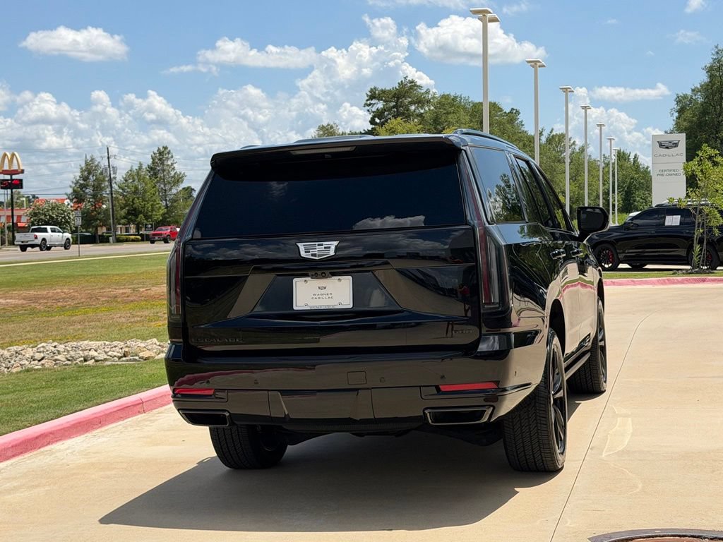 Used 2026 Cadillac Escalade Sport AWD/4WD image 5