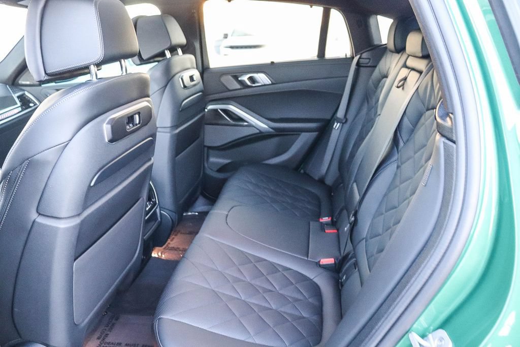 Used 2024 BMW X6 M60i w/ Dynamic Handling Package AWD/4WD image 22