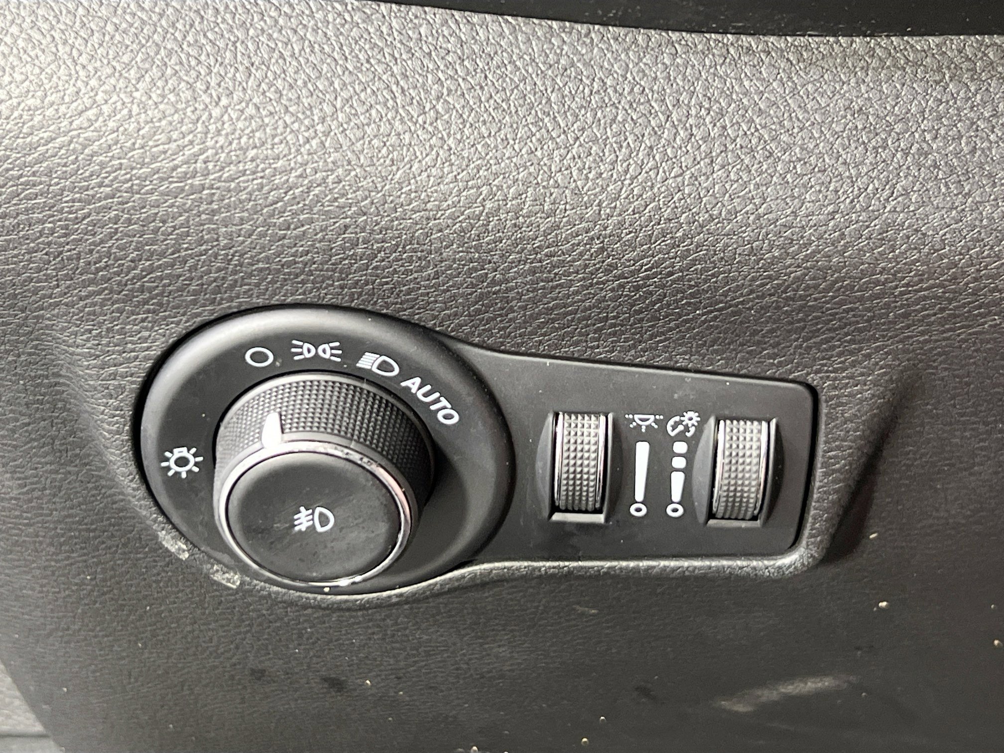 Used 2022 Jeep Compass Trailhawk w/ Trailhawk Elite Group image 10