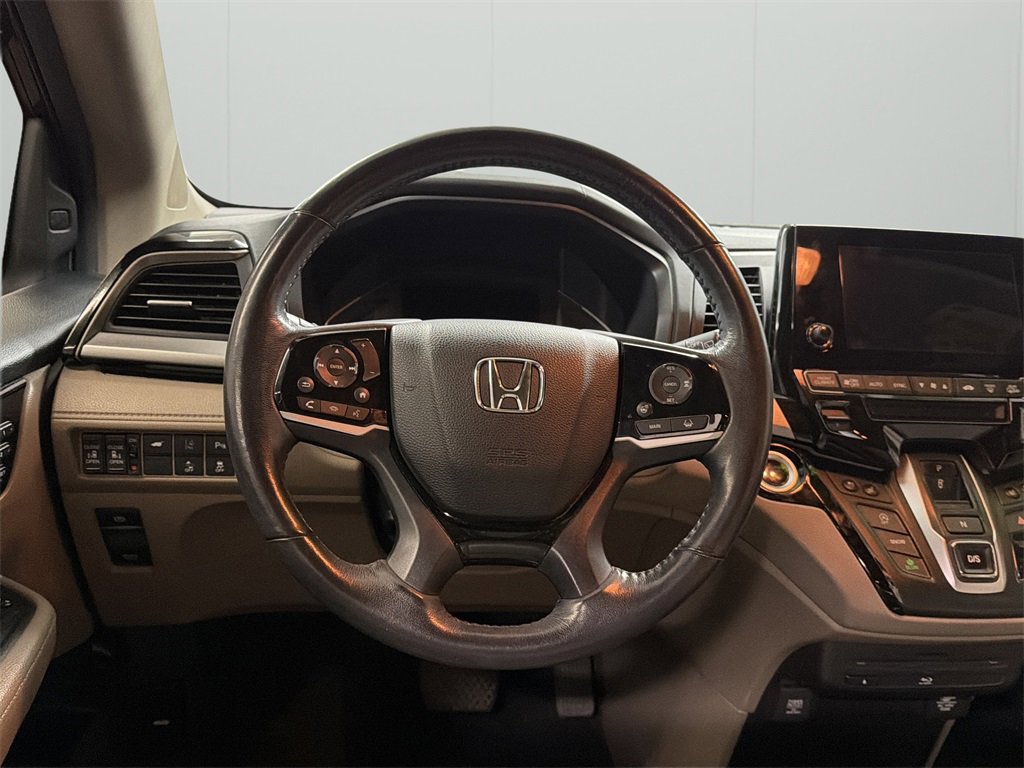 Used 2018 Honda Odyssey Elite image 9
