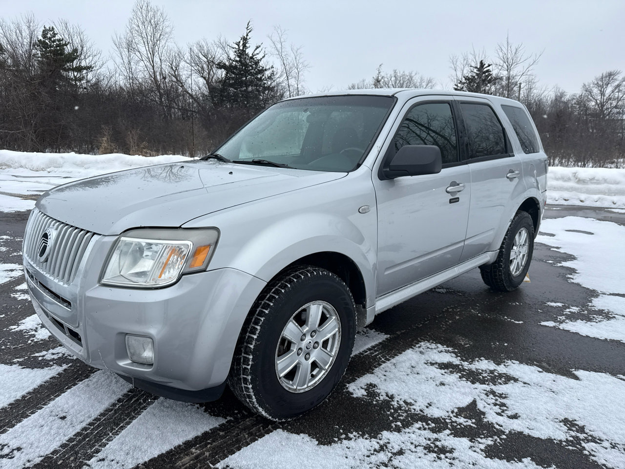 Used 2009 Mercury Mariner 2WD image 1