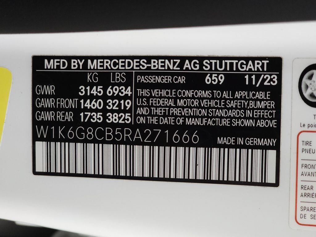 Used 2024 Mercedes-Benz S 63 AMG S w/ Carbon Fiber Exterior Package image 43