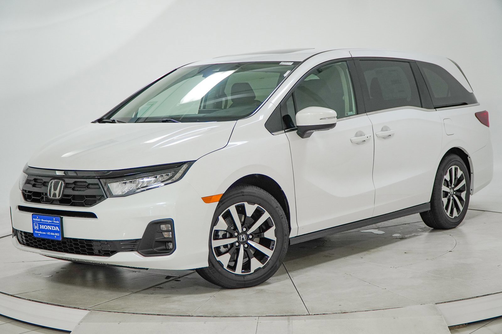 New 2026 Honda Odyssey EX-L image 1