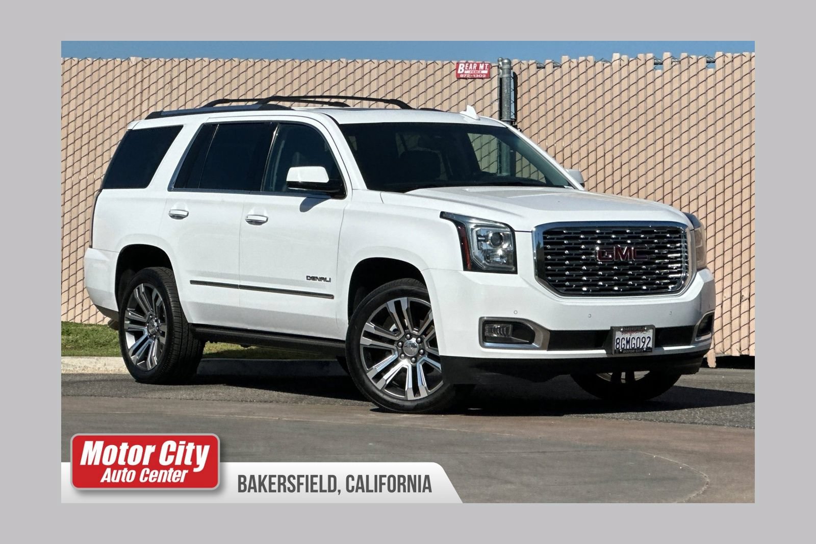 Used 2018 GMC Yukon Denali w/ Denali Ultimate Package AWD/4WD image 1