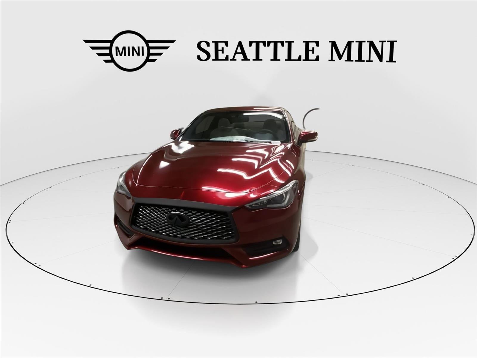Used 2017 INFINITI Q60 2.0t w/ Premium Plus Package 2.0T AWD/4WD image 4