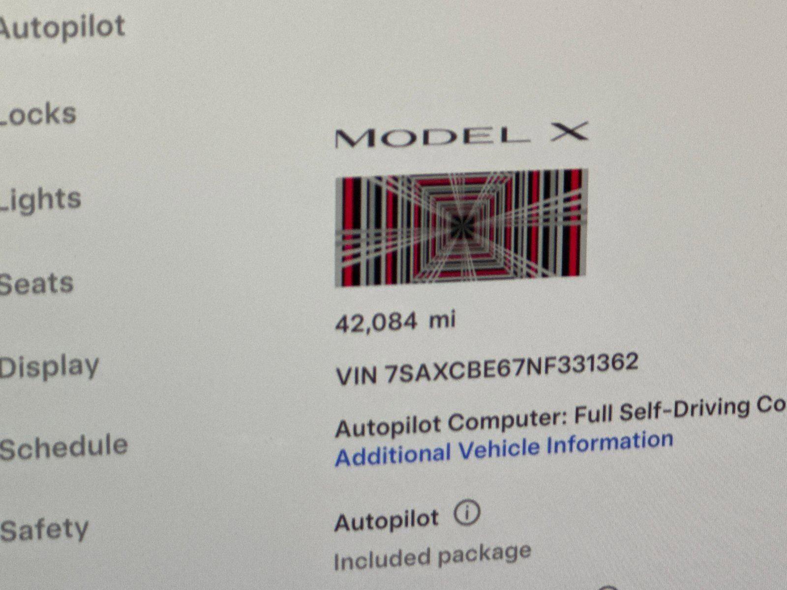 Used 2022 Tesla Model X Plaid image 26