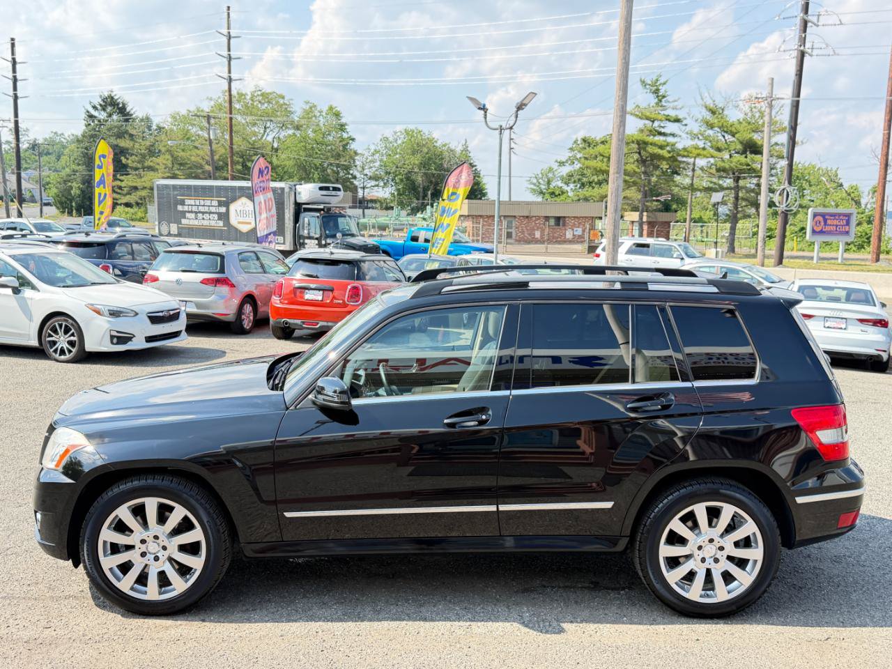Used 2011 Mercedes-Benz GLK 350 4MATIC image 7