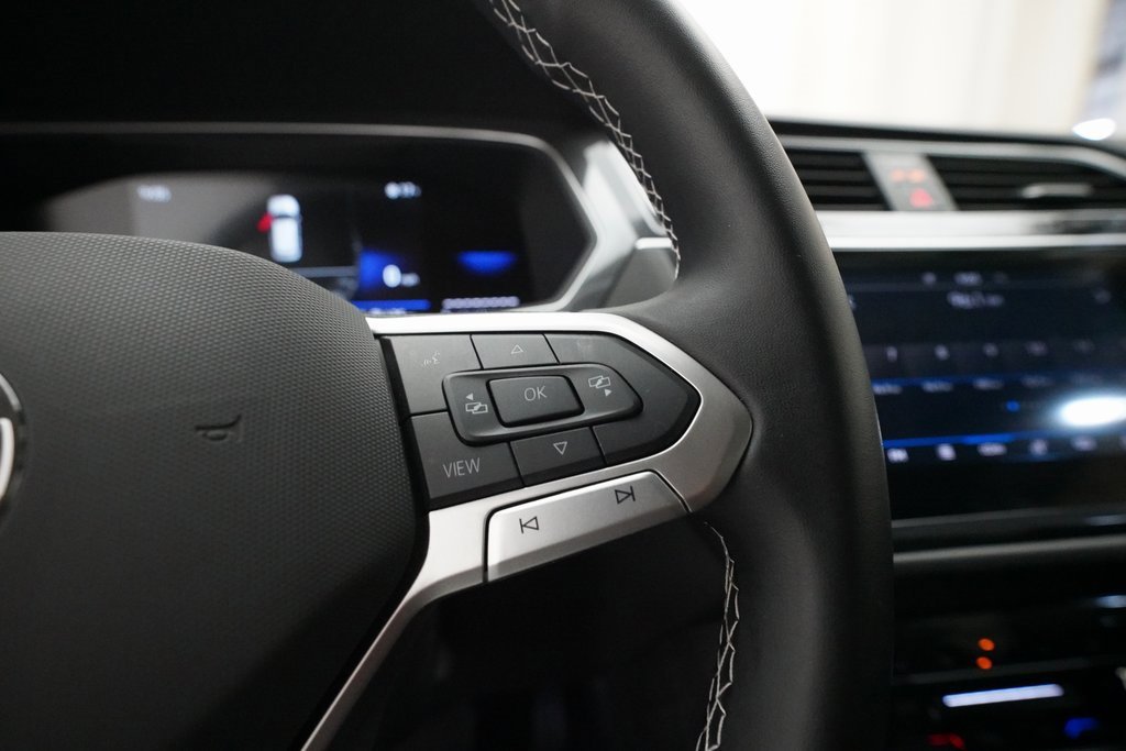 Used 2024 Volkswagen Tiguan SE image 20