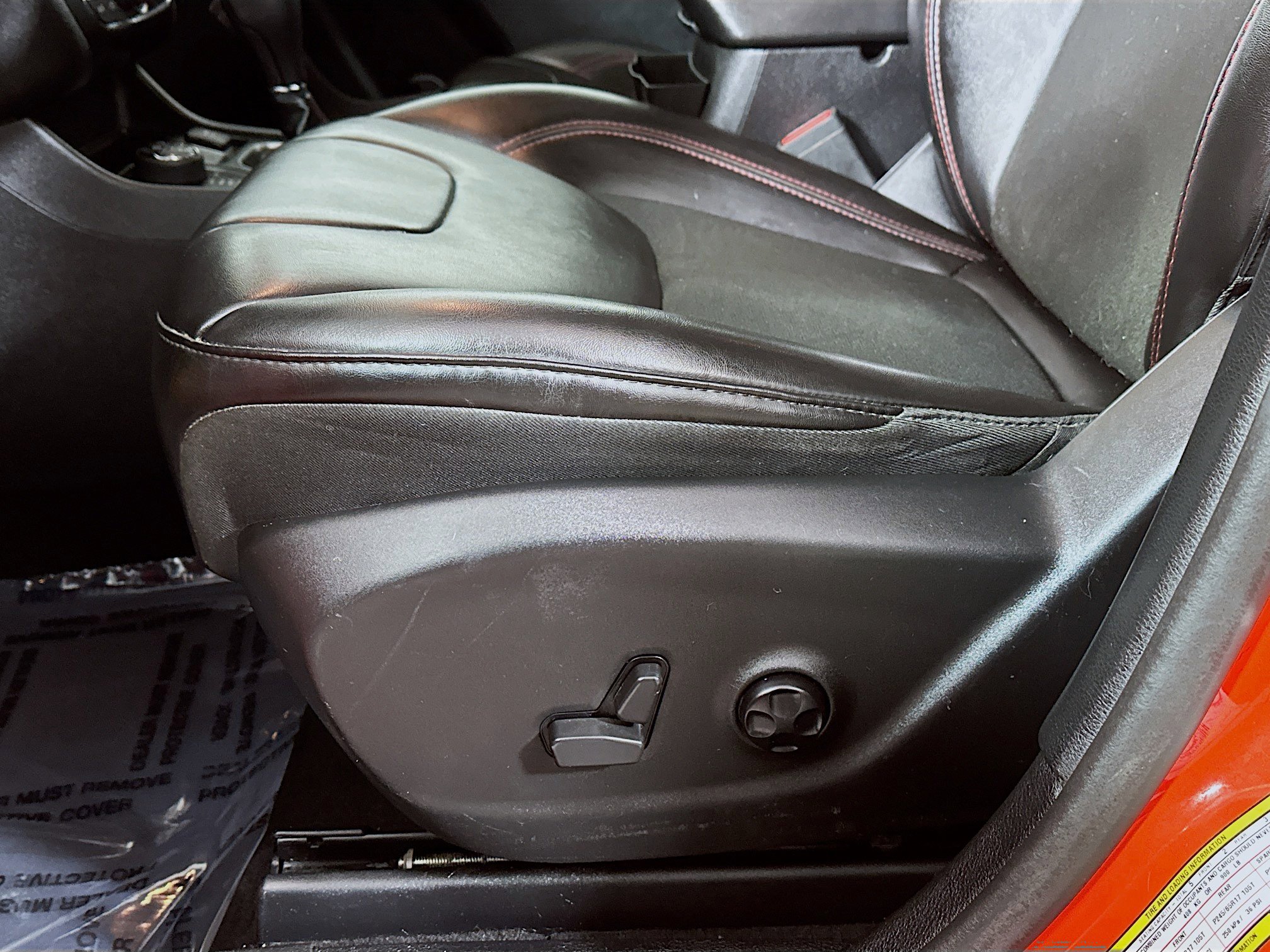 Used 2021 Jeep Cherokee Trailhawk image 18