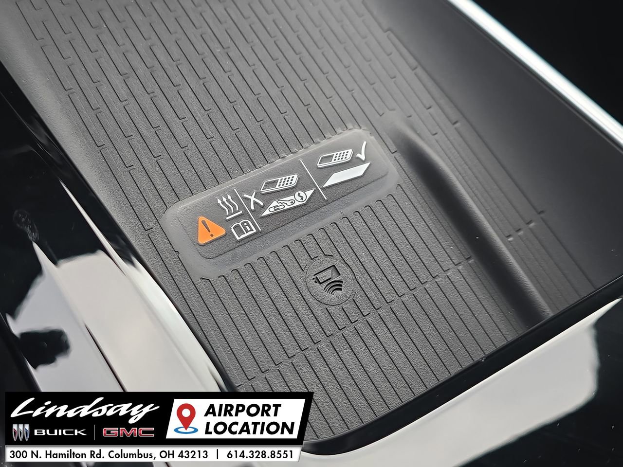 New 2026 Buick Enclave Sport Touring w/ Power Package image 38