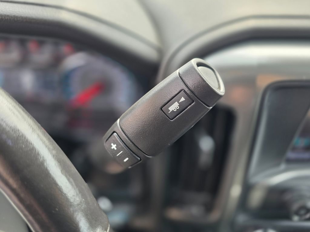 Used 2019 Chevrolet Silverado 2500 LTZ w/ Duramax Plus Package image 38