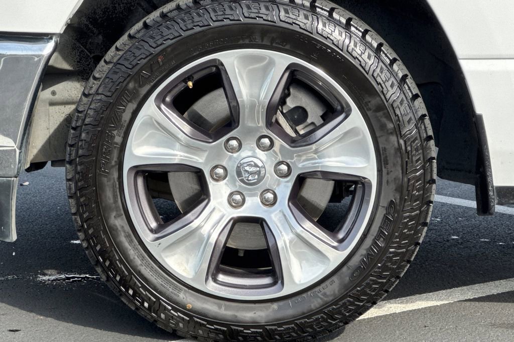 Used 2024 RAM 1500 Laramie image 14