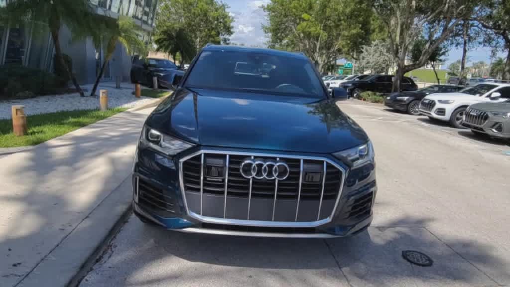 Certified 2022 Audi Q7 3.0T Premium Plus AWD/4WD image 3